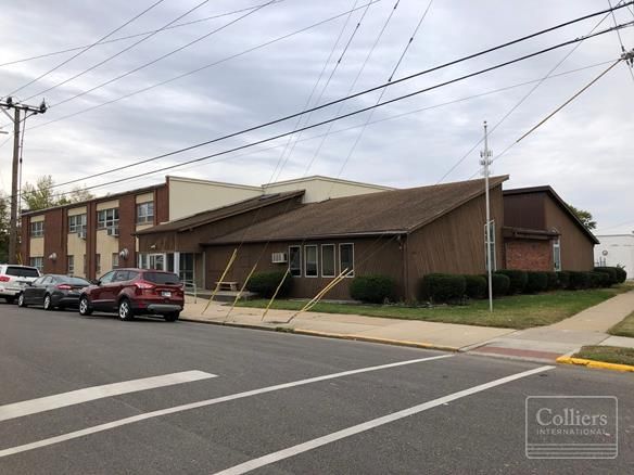 Former Girls Inc. Property — Downtown Seymour: 501 W 2nd St, Seymour, IN 47274